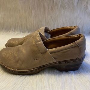 BOC Shoes Women’s Size 11 Brown Slip‎ On Leather Upper